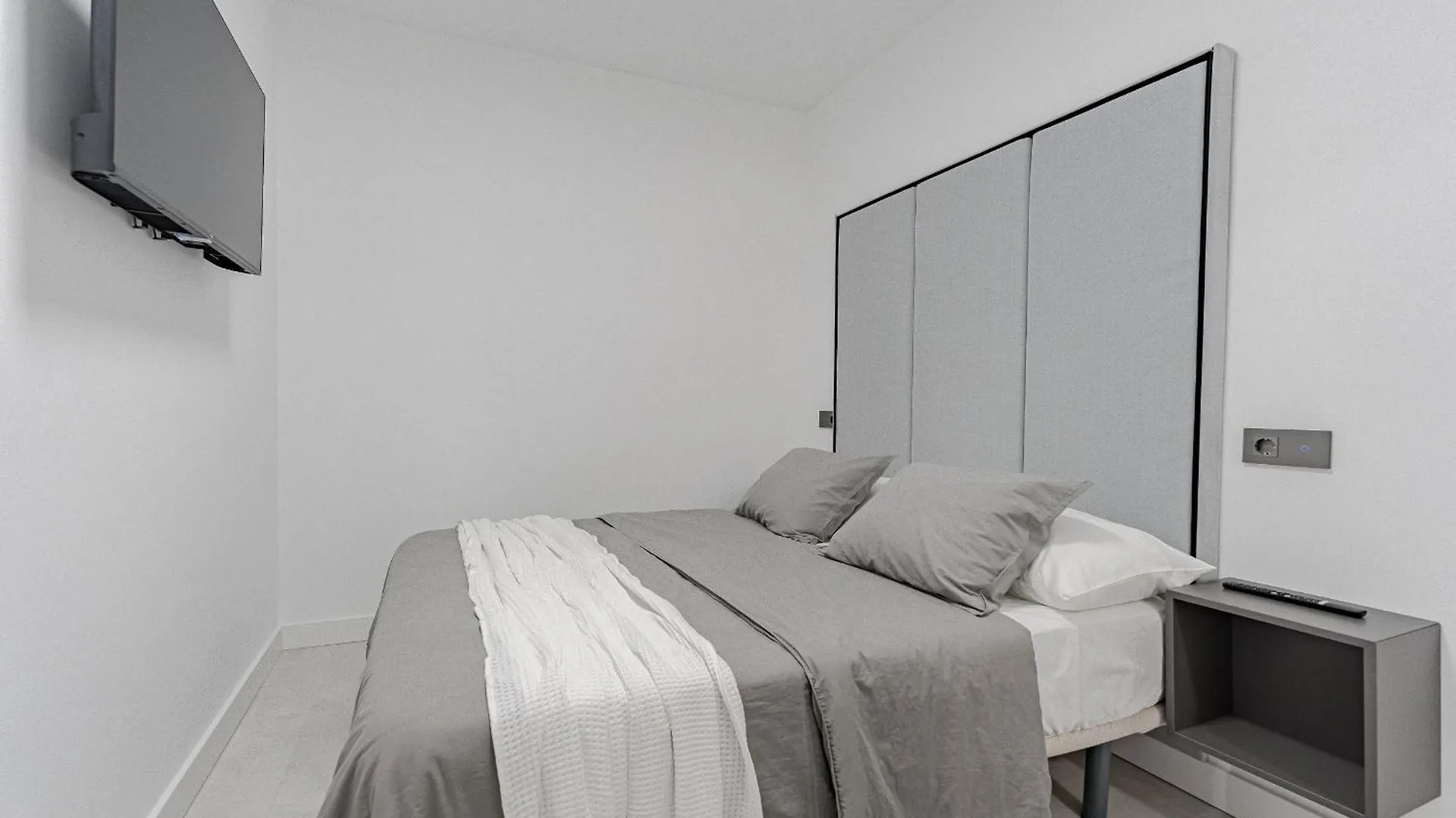 אדחה Ocean View Apartments With A Terrace