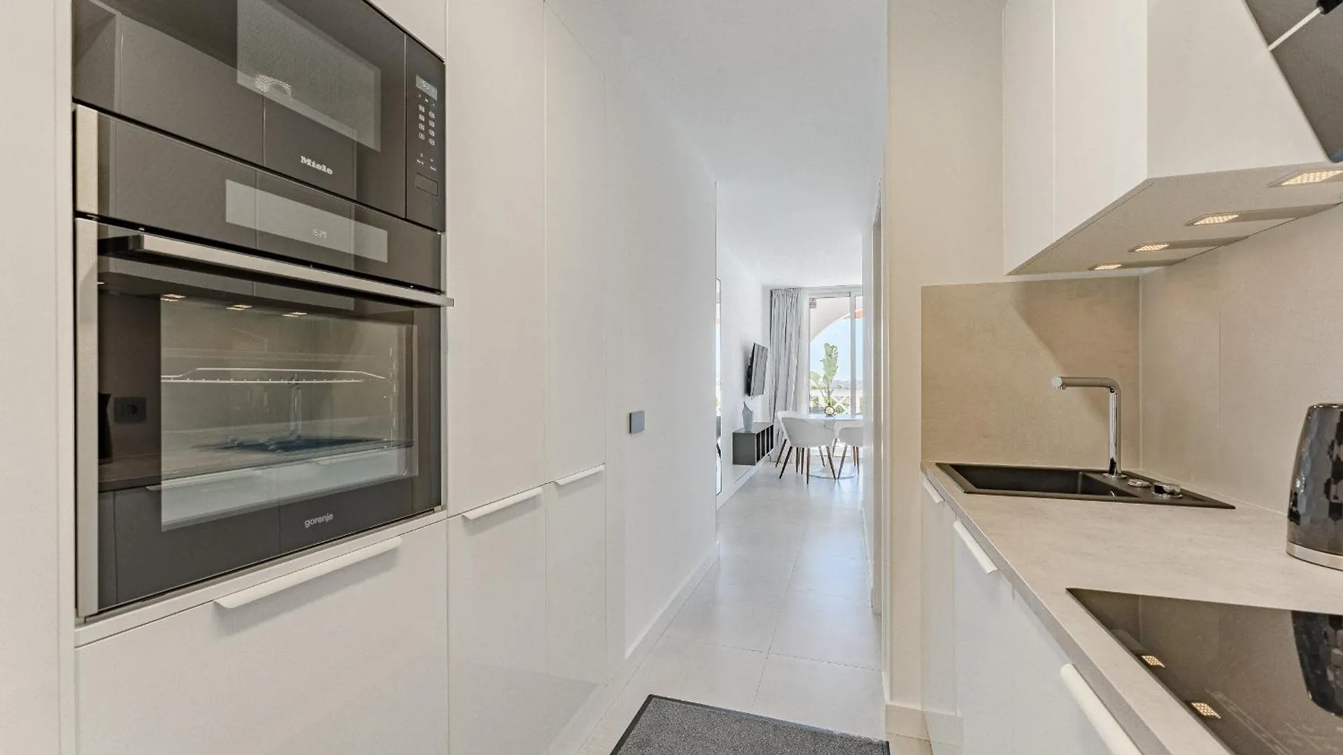 אדחה Ocean View Apartments With A Terrace ספרד