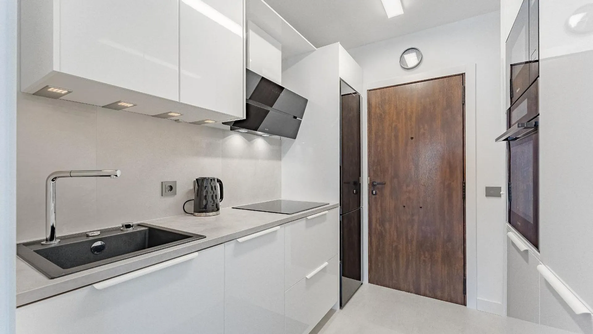 אדחה Ocean View Apartments With A Terrace 0*,