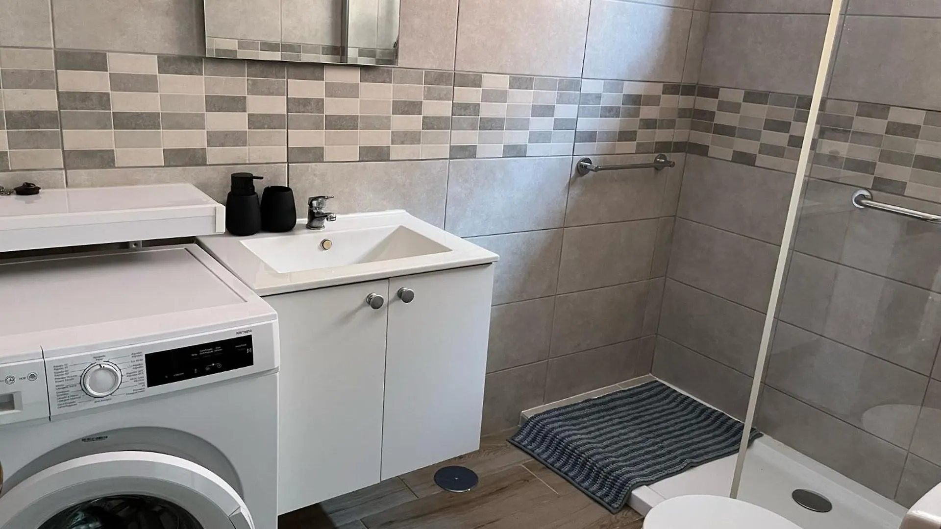 אדחה Ocean View Apartments With A Terrace ספרד